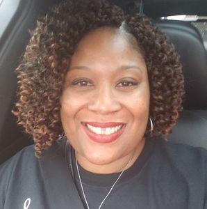 Meet your Posher, Tomika